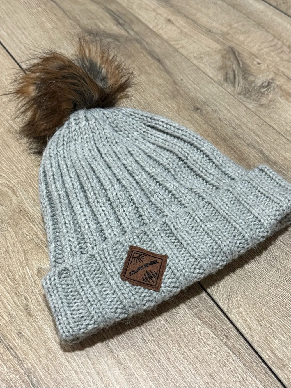 Dakine Gray Knit Beanie Faux Fur Pom Fleece Lined Hat Ski Snowboard